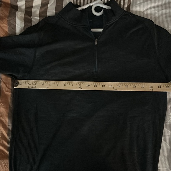 Lululemon Men’s Metal Vent 1/2 Zip pullover, L - Picture 8 of 8